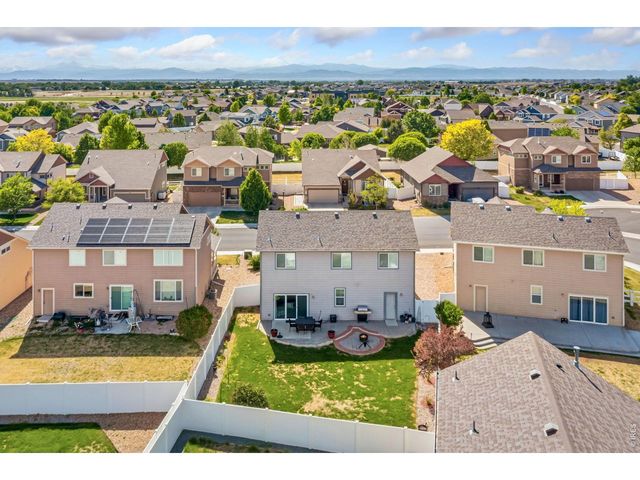 375 Shadowbrook Dr, Windsor, CO 80550
