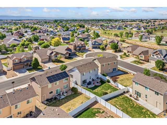 375 Shadowbrook Dr, Windsor, CO 80550