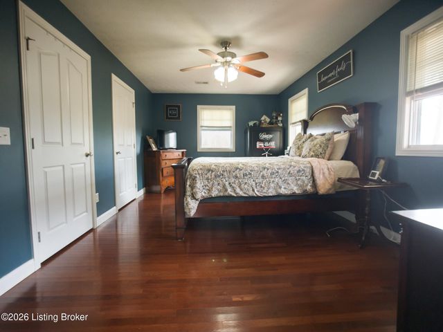 1189 Little Clifty Rd, Big Clifty, KY 42712