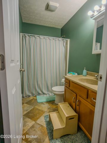 1189 Little Clifty Rd, Big Clifty, KY 42712