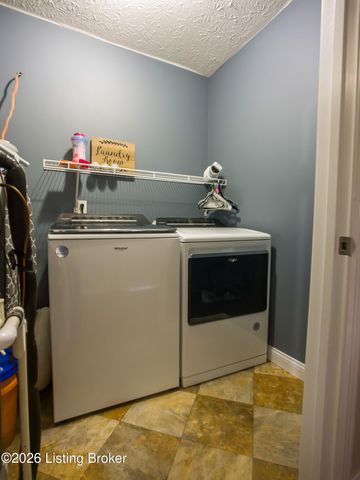 1189 Little Clifty Rd, Big Clifty, KY 42712