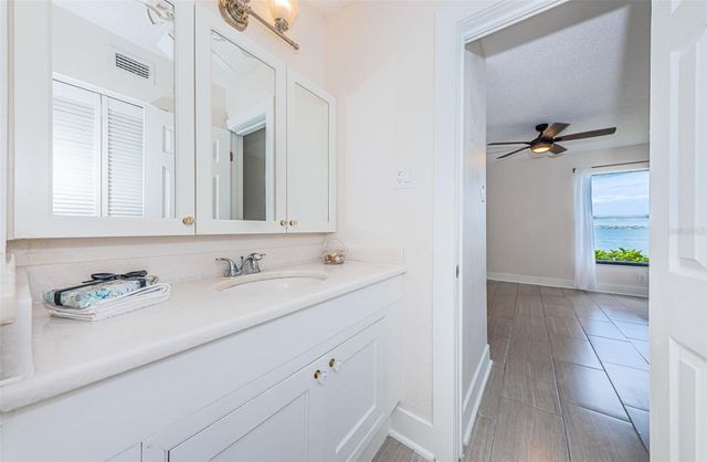 6145 SUN BOULEVARD 107, St Petersburg, FL 33715