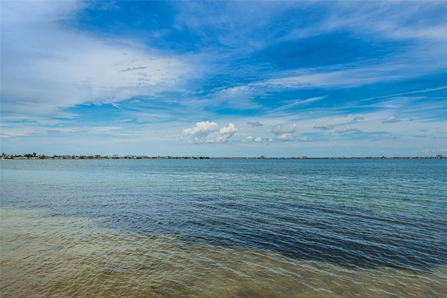 6145 SUN BOULEVARD 107, St Petersburg, FL 33715