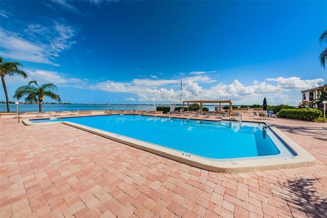 6145 SUN BOULEVARD 107, St Petersburg, FL 33715