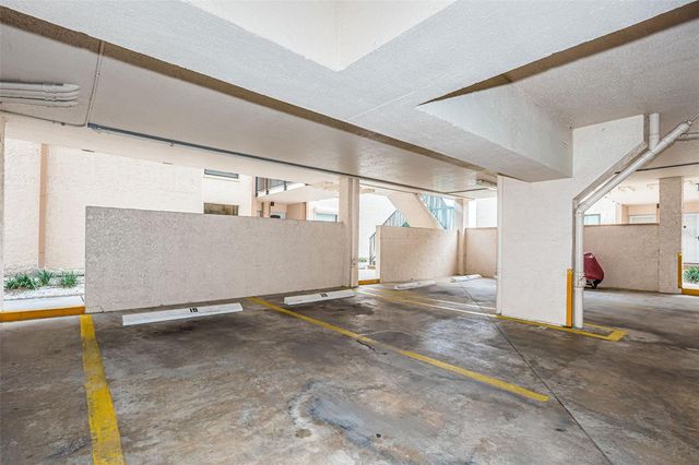 6145 SUN BOULEVARD 107, St Petersburg, FL 33715