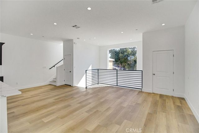 3018 west Boulevard, Los Angeles, CA 90016