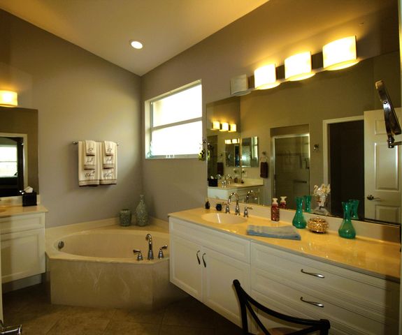 362 NW Sunview Way, Port St. Lucie, Port St Lucie, FL 34986