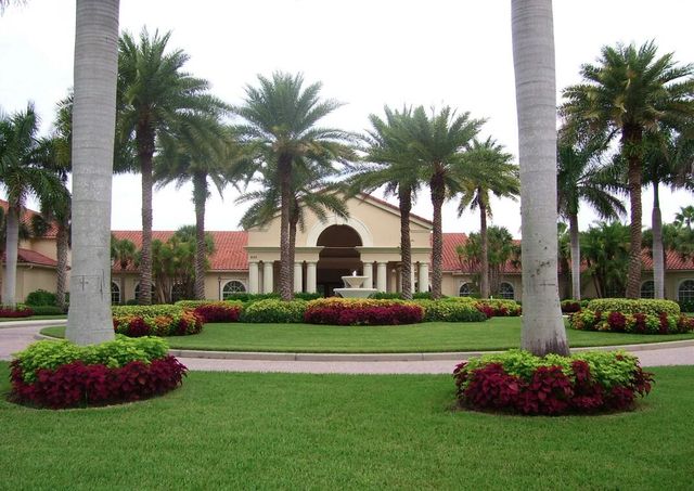 362 NW Sunview Way, Port St. Lucie, Port St Lucie, FL 34986