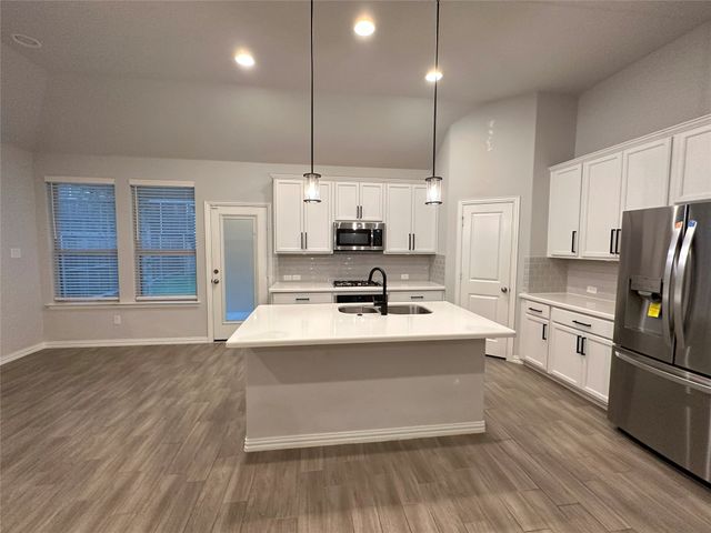 912 Monarch Lane, Celina, TX 75009