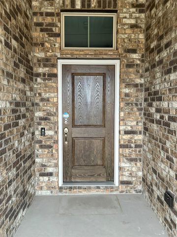 912 Monarch Lane, Celina, TX 75009