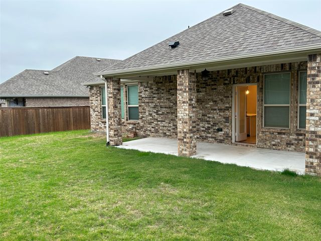 912 Monarch Lane, Celina, TX 75009
