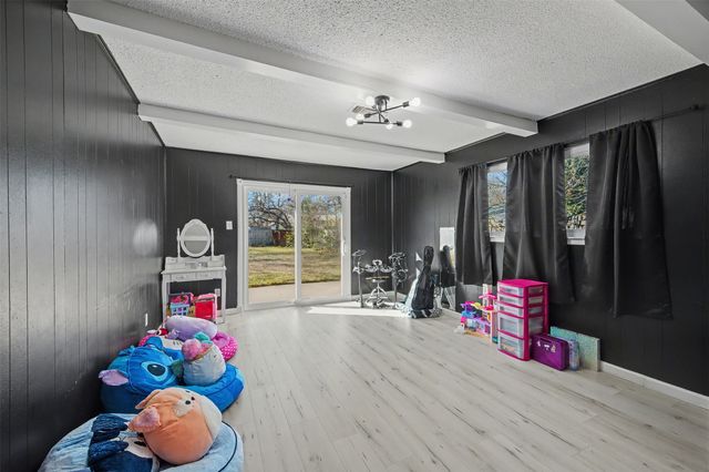 2002 Cottie Lane, Arlington, TX 76010