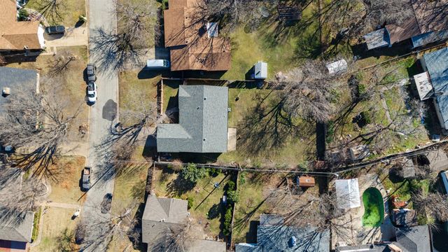 2002 Cottie Lane, Arlington, TX 76010