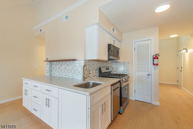 1 Alta Ct 6, Vernon Twp., NJ 07462