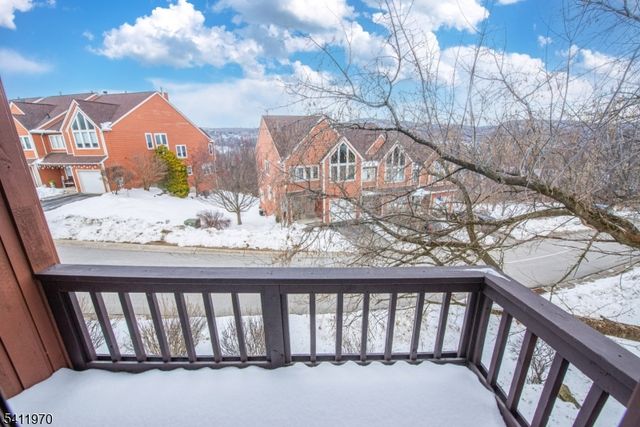 1 Alta Ct 6, Vernon Twp., NJ 07462