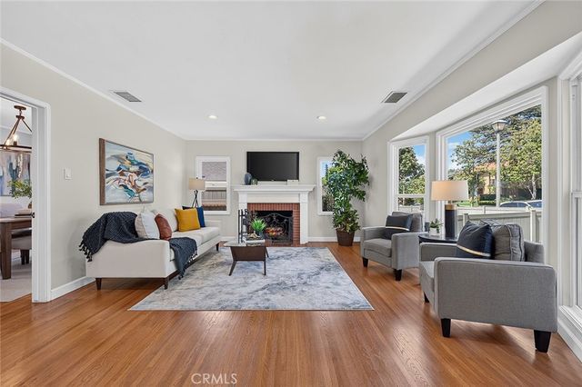 735 Los Altos Avenue, Long Beach, CA 90804