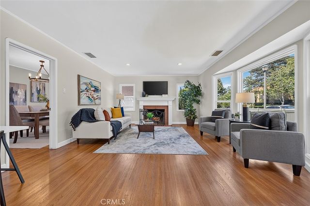 735 Los Altos Avenue, Long Beach, CA 90804