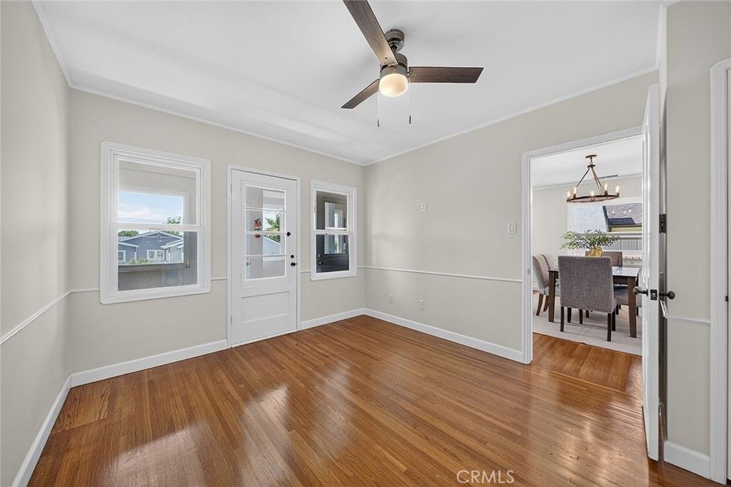Image 25 of property listing at 735 Los Altos Avenue, Long Beach, CA 90804