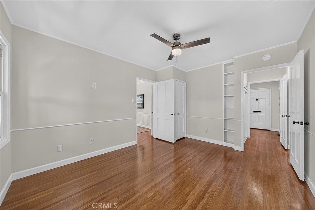 Image 26 of property listing at 735 Los Altos Avenue, Long Beach, CA 90804