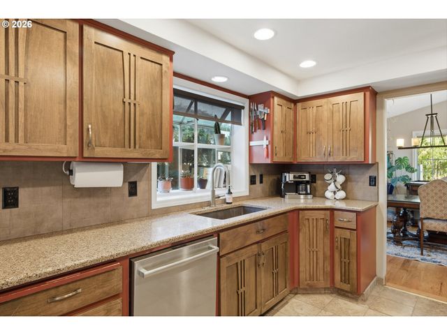 714 Nw 4TH Ave, Battle Ground, WA 98604