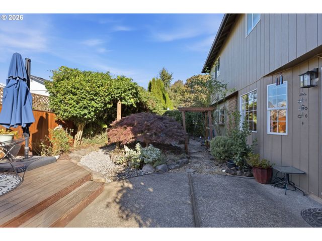 714 Nw 4TH Ave, Battle Ground, WA 98604