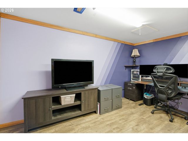 714 Nw 4TH Ave, Battle Ground, WA 98604