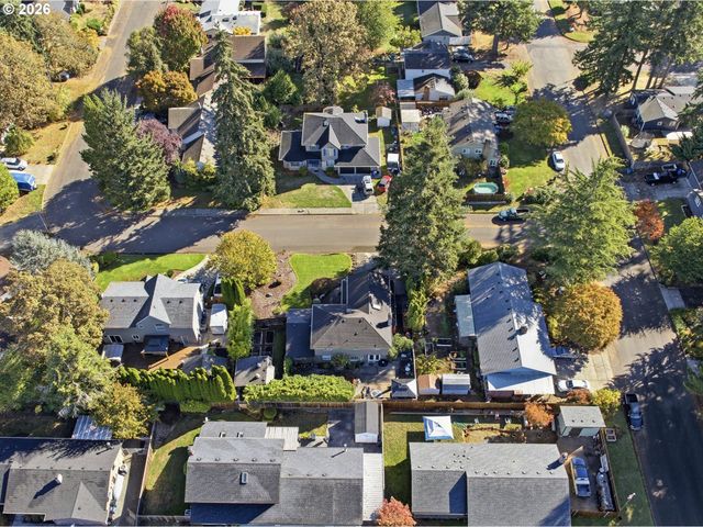 714 Nw 4TH Ave, Battle Ground, WA 98604