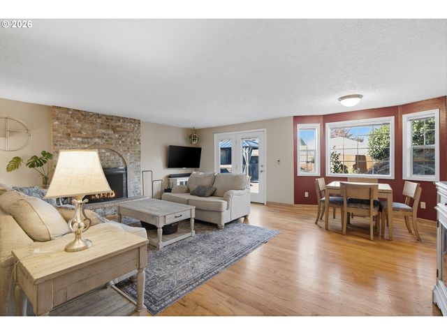 714 Nw 4TH Ave, Battle Ground, WA 98604
