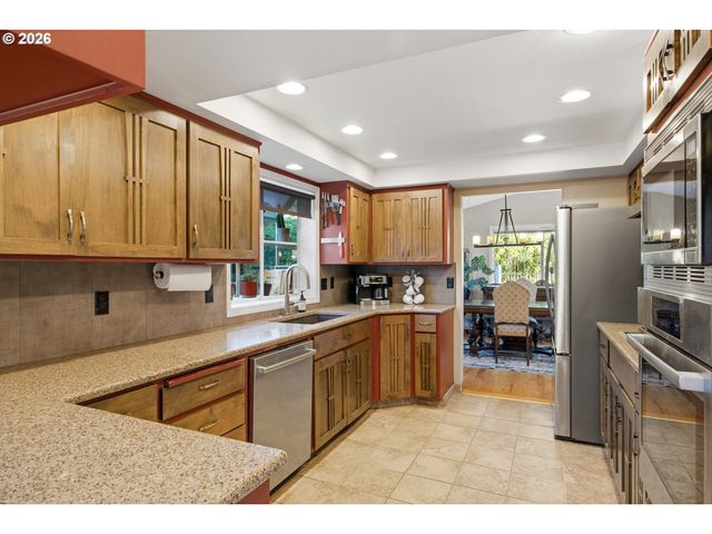 714 Nw 4TH Ave, Battle Ground, WA 98604