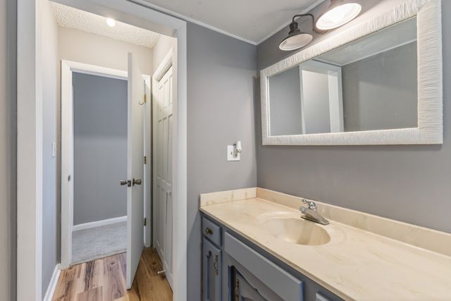 2114 Scotty Parker Rd, Gallatin, TN 37066