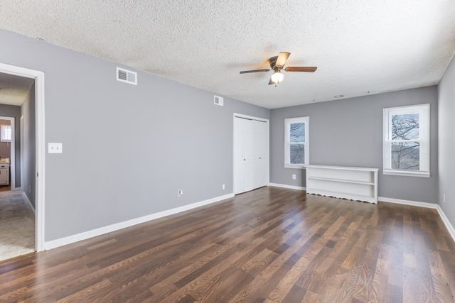 2114 Scotty Parker Rd, Gallatin, TN 37066