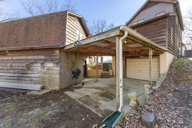 2114 Scotty Parker Rd, Gallatin, TN 37066