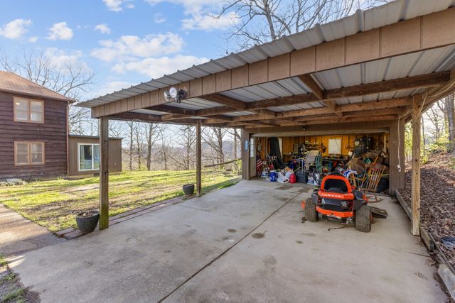 2114 Scotty Parker Rd, Gallatin, TN 37066