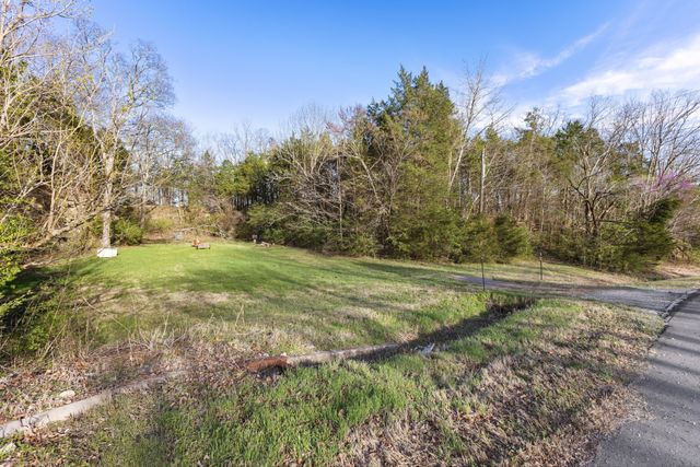 2114 Scotty Parker Rd, Gallatin, TN 37066