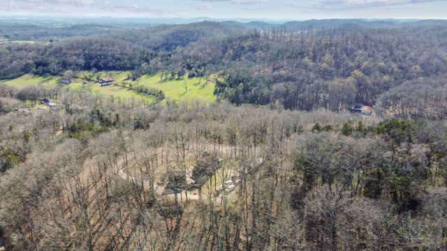 2114 Scotty Parker Rd, Gallatin, TN 37066