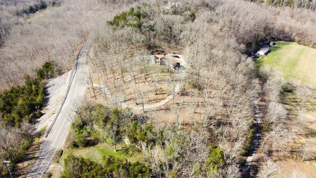 2114 Scotty Parker Rd, Gallatin, TN 37066