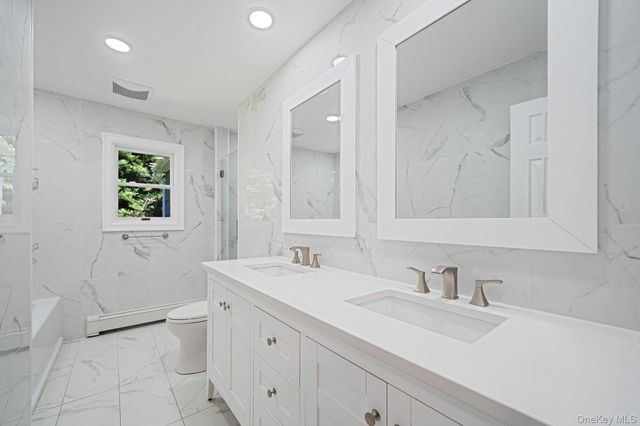 4 Durham Drive, Dix Hills, NY 11746