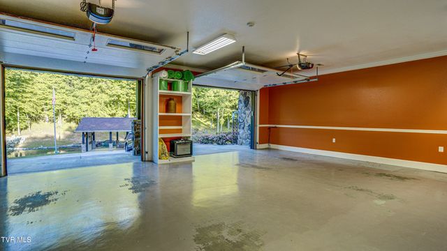 167 Tailwater Road, Bluff City, TN 37618