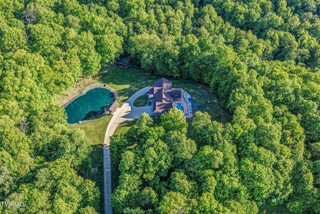 167 Tailwater Road, Bluff City, TN 37618