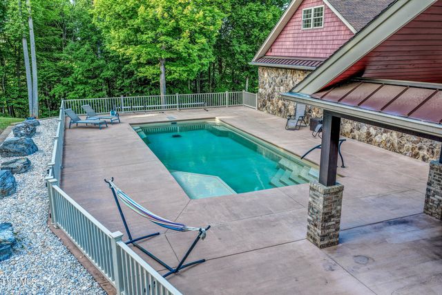 167 Tailwater Road, Bluff City, TN 37618