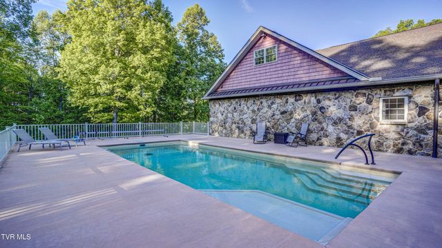 167 Tailwater Road, Bluff City, TN 37618