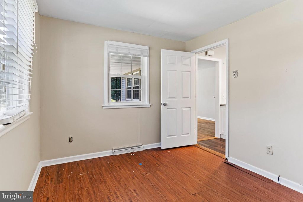 Image 6 of property listing at 2042 LOCUST LN, Hummelstown, PA 17036