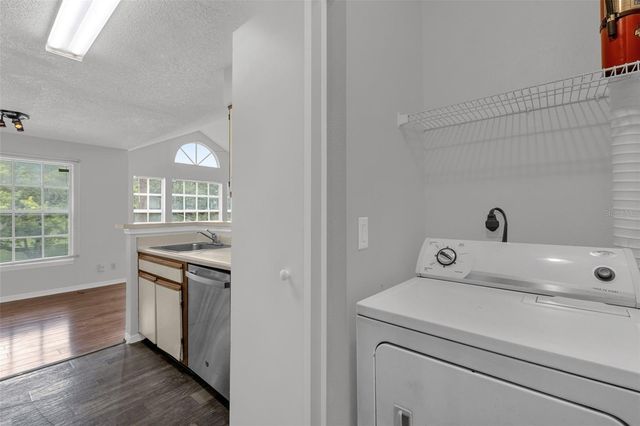 1089 S HIAWASSEE ROAD 324, Orlando, FL 32835