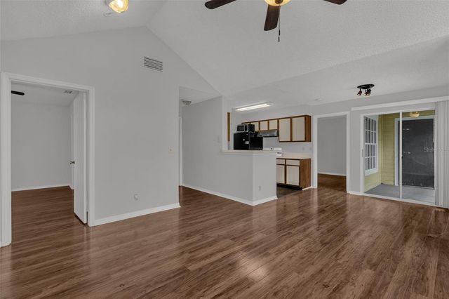 1089 S HIAWASSEE ROAD 324, Orlando, FL 32835