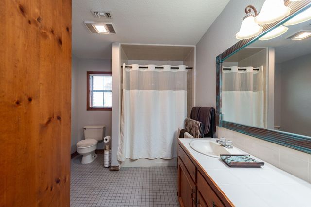 330 N 4th Street, Beasley, TX 77417