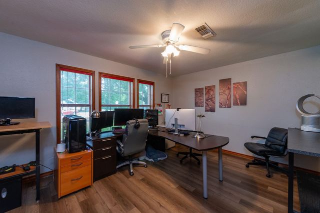 330 N 4th Street, Beasley, TX 77417