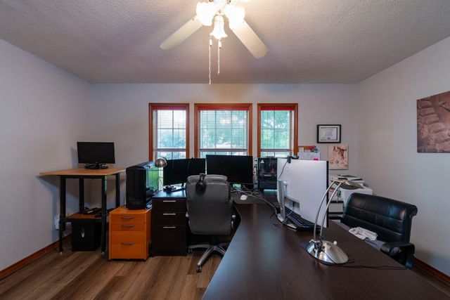 330 N 4th Street, Beasley, TX 77417