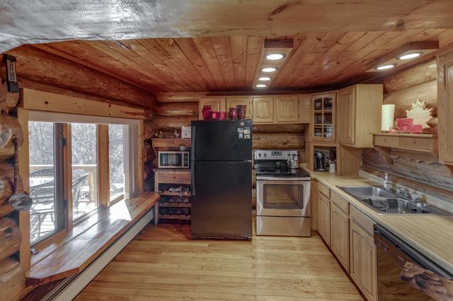 3895 Division Street W, Backus, MN 56435