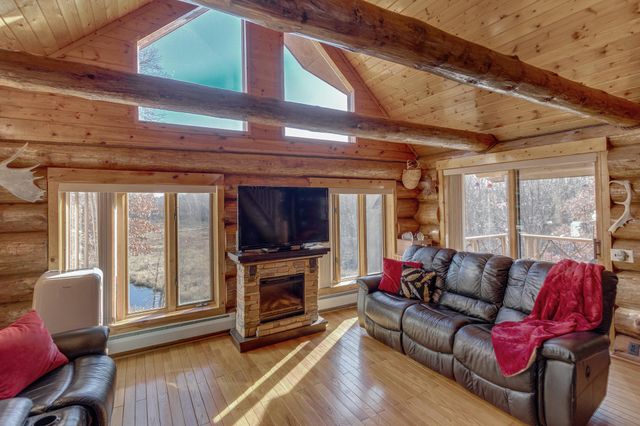 3895 Division Street W, Backus, MN 56435