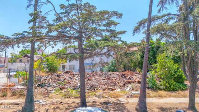 4357 Victoria Park, Los Angeles, CA 90019